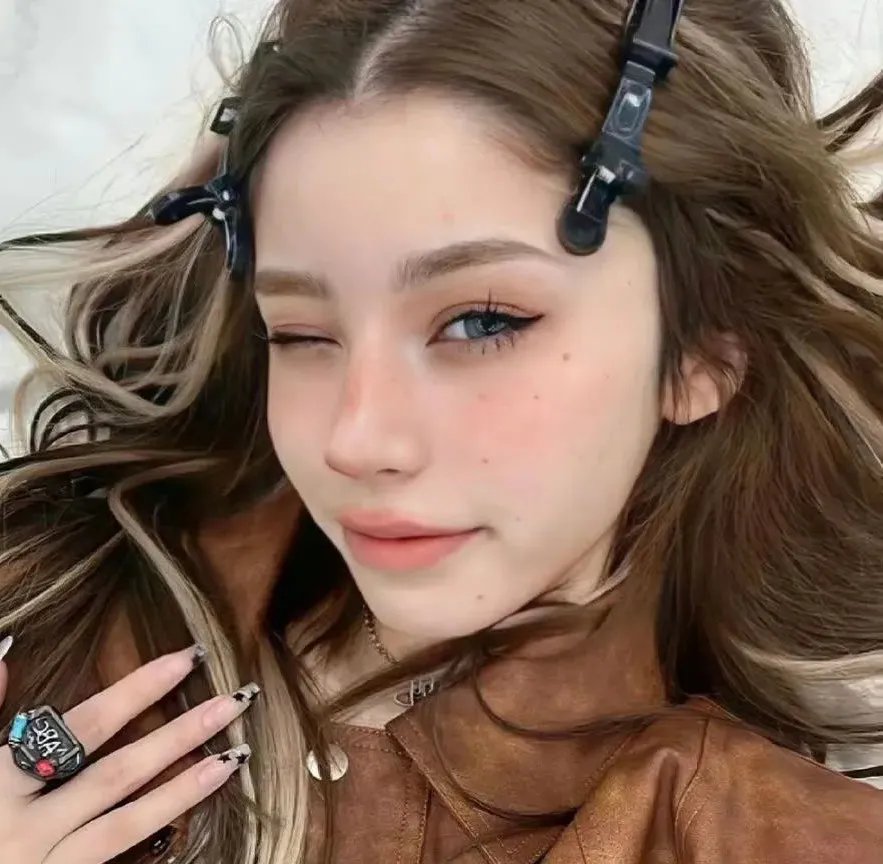 背叛红墙